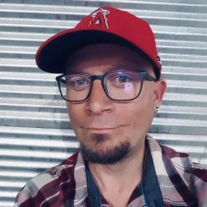 Meet your Posher, Josh